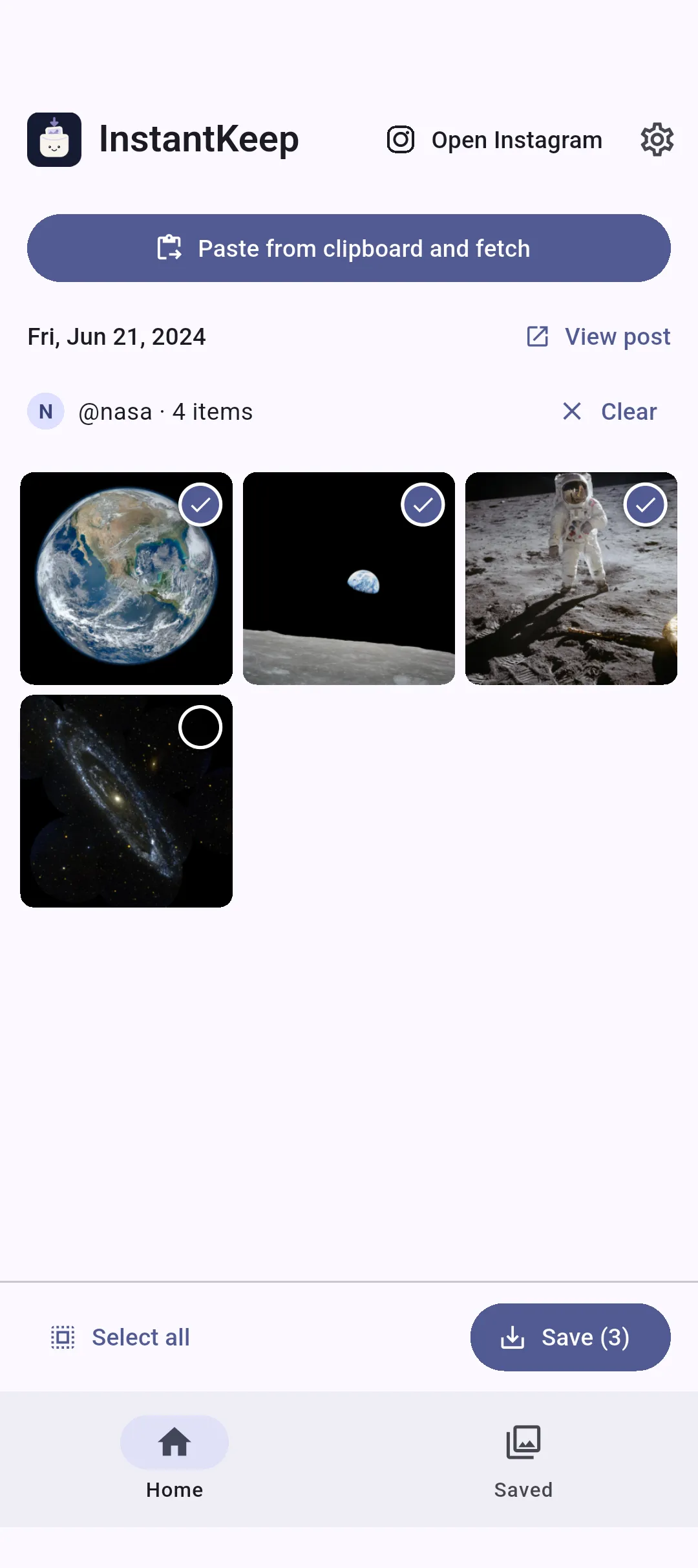 Screen for choosing photos and videos to save